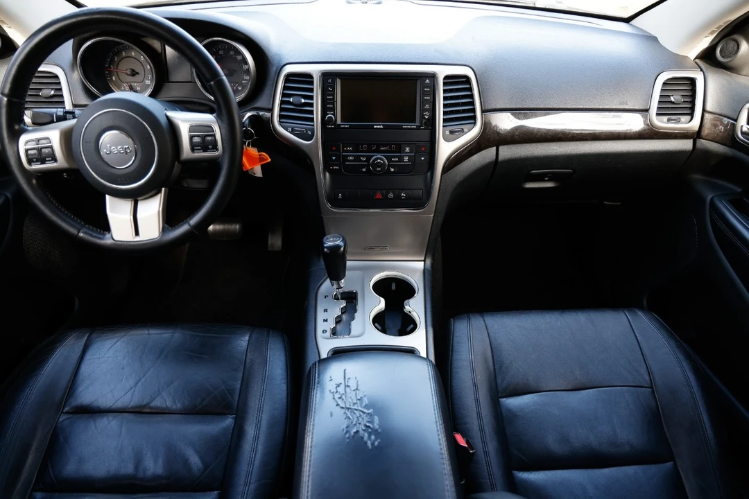 2012 Jeep WK2 Grand Cherokee - Image 2 of 12