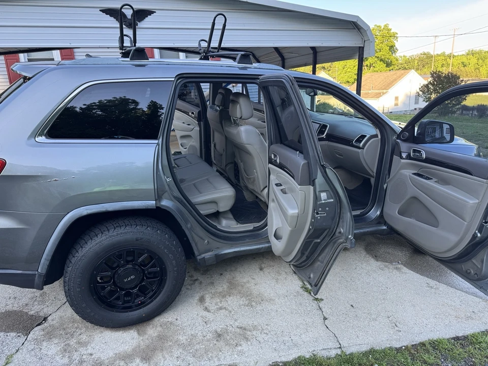 2012 Jeep - Image 6 of 15