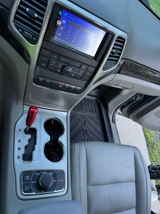 2012 Jeep - Image 9 of 15