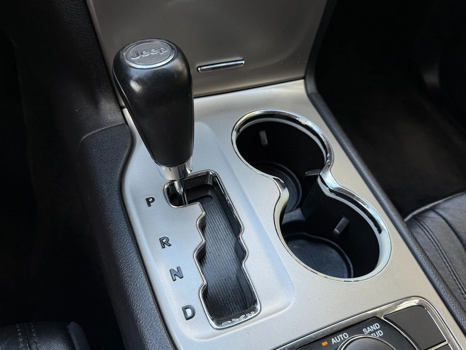 2012 Jeep WK2 Grand Cherokee - Image 15 of 24