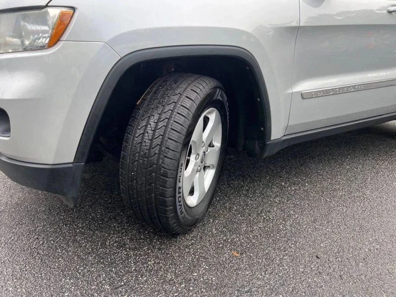 2012 Jeep WK2 Grand Cherokee - Image 9 of 12