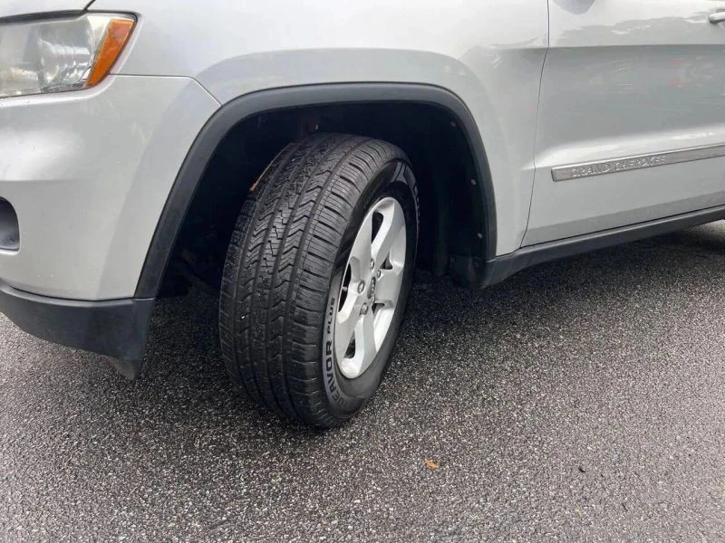 2012 Jeep WK2 Grand Cherokee - Image 9 of 12