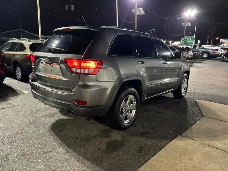 2012 Jeep WK2 Grand Cherokee - Image 8 of 12