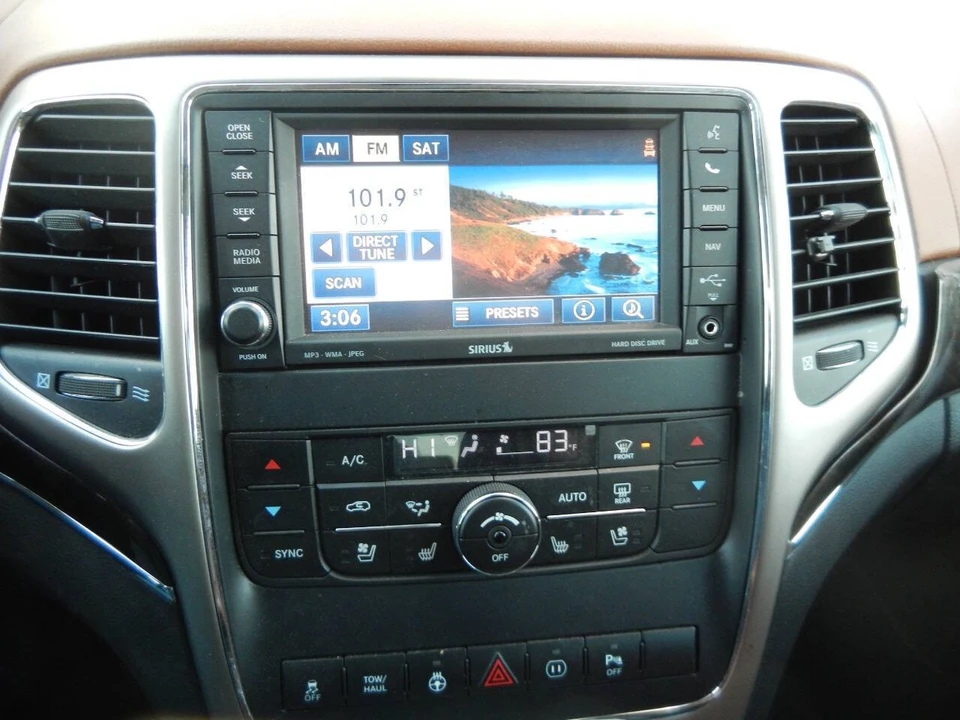 2012 Jeep WK2 Grand Cherokee - Image 3 of 12