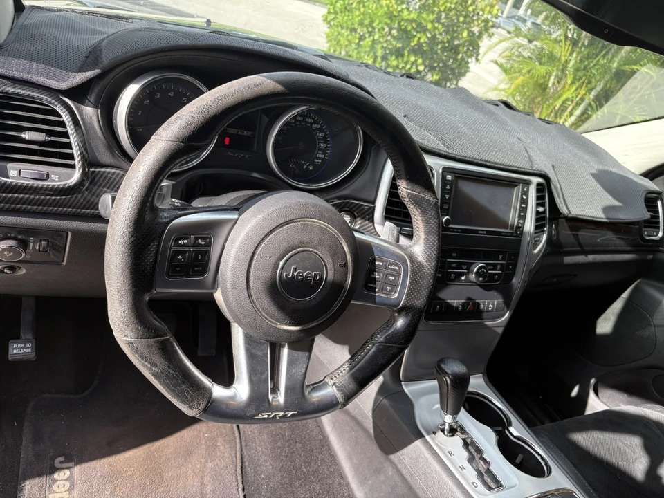 2012 Jeep WK2 Grand Cherokee SRT - Image 9 of 18