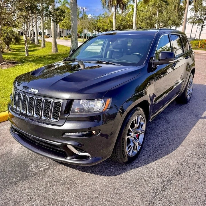2012 Jeep WK2 Grand Cherokee SRT - Image 2 of 24