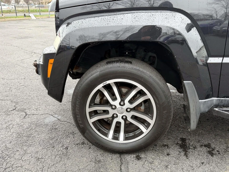 2012 Jeep KK Liberty - Image 7 of 21