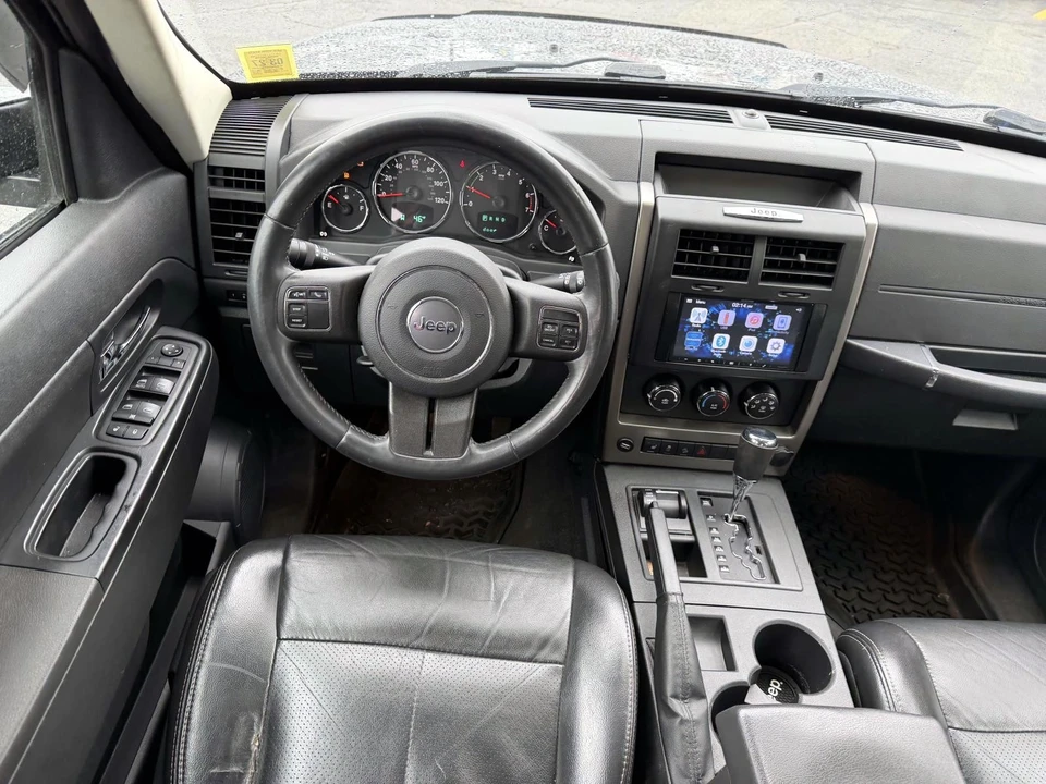 2012 Jeep KK Liberty - Image 13 of 21