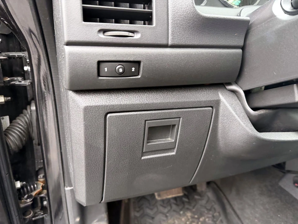 2012 Jeep KK Liberty - Image 16 of 21