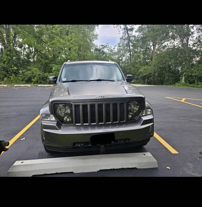 2012 Jeep KK Liberty - Image 5 of 9