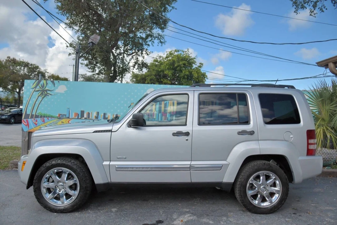 2012 Jeep KK Liberty - Image 6 of 12