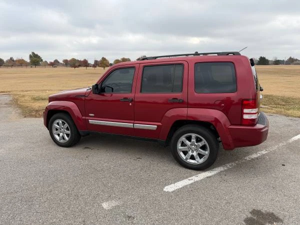 2012 Jeep KK Liberty - Image 2 of 12