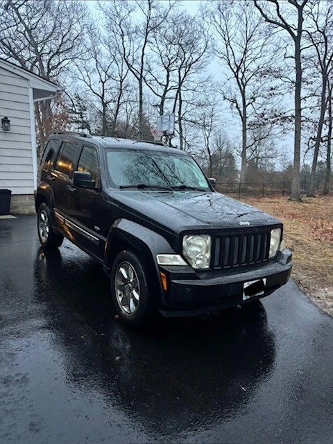 2012 Jeep KK Liberty - Image 2 of 8