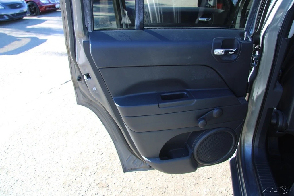 2012 Jeep Patriot - Image 19 of 21