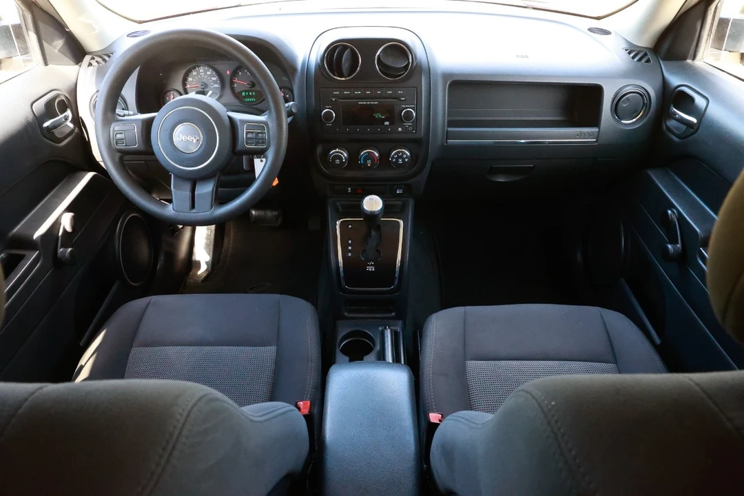 2012 Jeep Patriot - Image 2 of 12