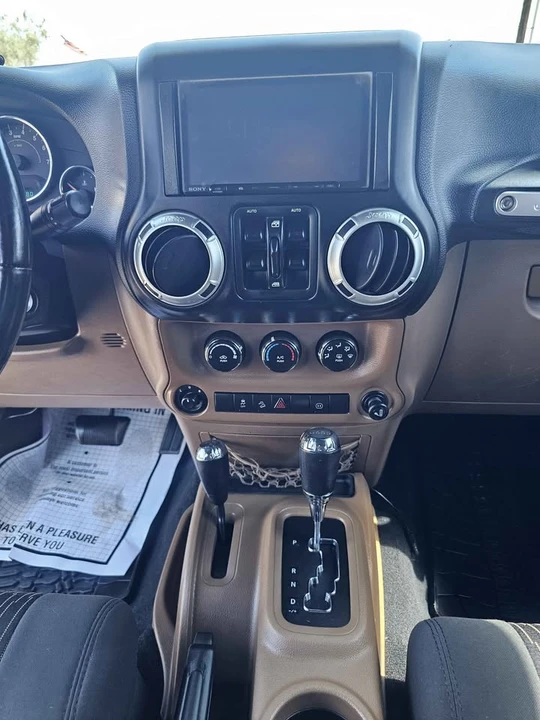 2012 Jeep JK Wrangler - Image 14 of 17