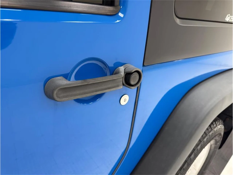 2012 Jeep JK Wrangler - Image 17 of 31