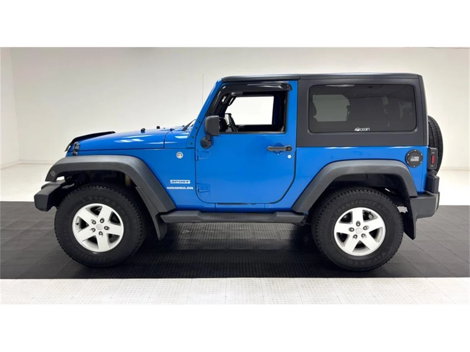 2012 Jeep JK Wrangler - Image 2 of 31