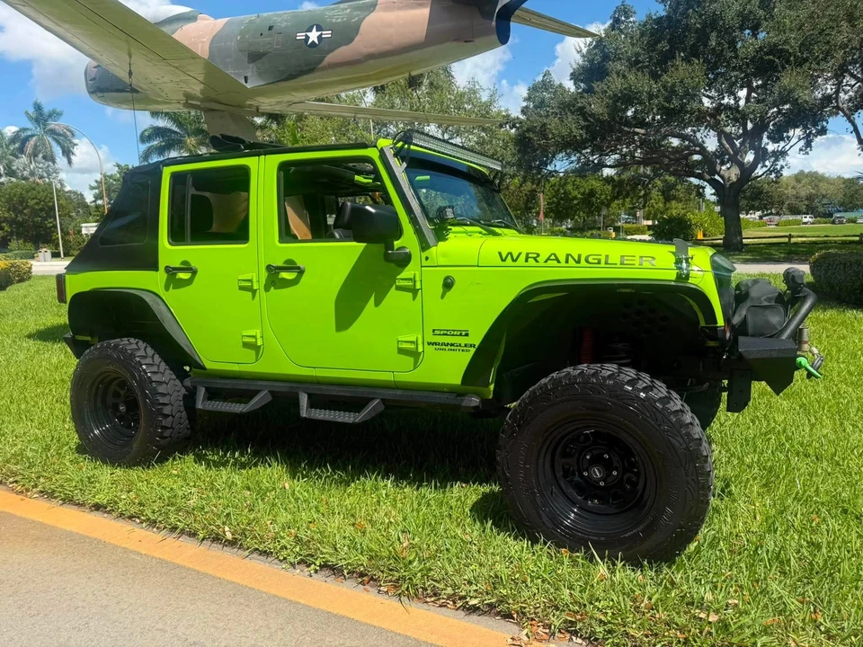 2012 Jeep JK Wrangler - Image 28 of 31