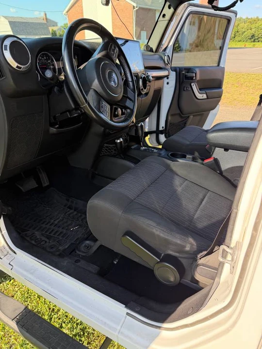 2012 Jeep JK Wrangler - Image 2 of 8