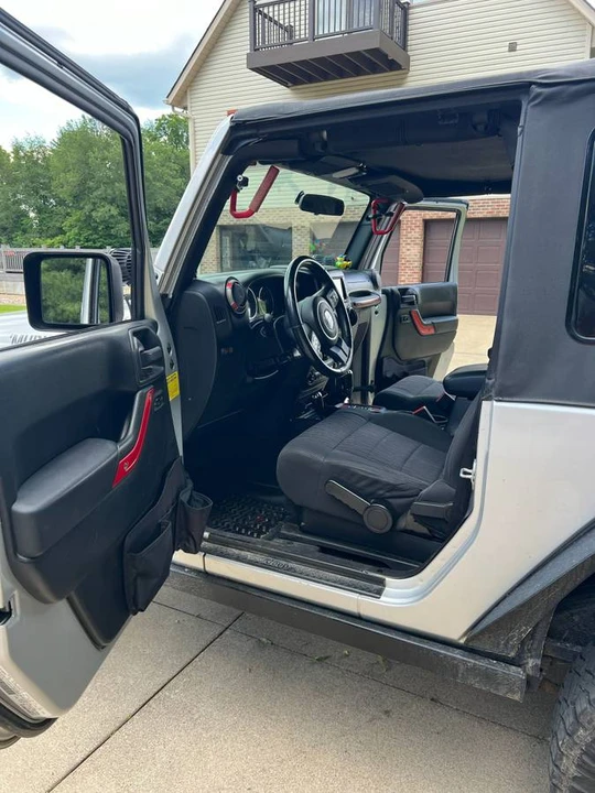 2012 Jeep JK Wrangler - Image 10 of 17