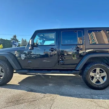 2011 Jeep Wrangler Unlimited Rubicon Call of Duty: Black Ops Edition