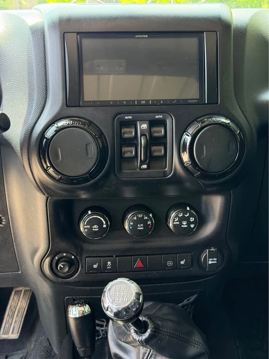 2012 Jeep JK Wrangler - Image 16 of 20