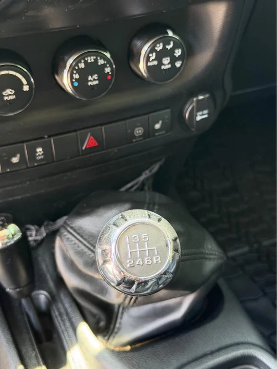 2012 Jeep JK Wrangler - Image 17 of 20