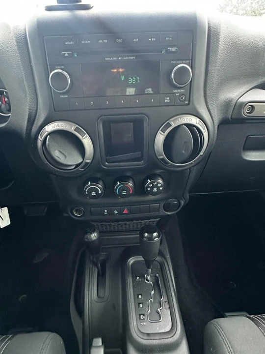 2012 Jeep JK Wrangler - Image 14 of 17