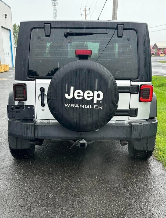 2012 Jeep JK Wrangler - Image 5 of 17