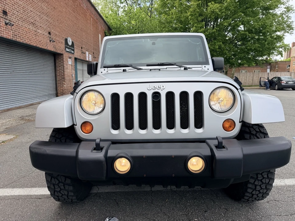 2012 Jeep - Image 9 of 20