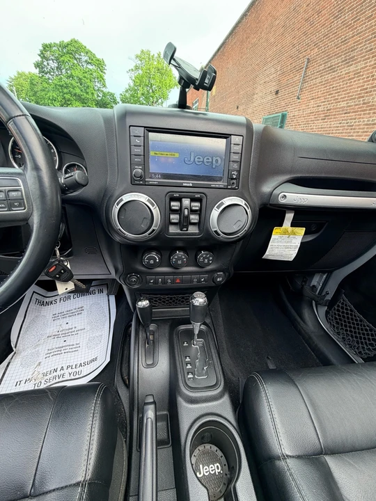 2012 Jeep - Image 19 of 20