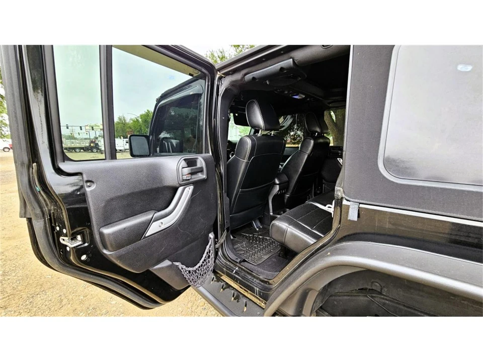2012 Jeep JK Wrangler - Image 25 of 31