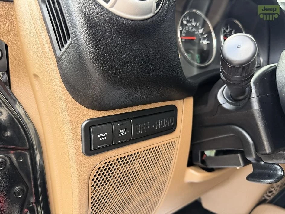 2012 Jeep JK Wrangler - Image 24 of 31