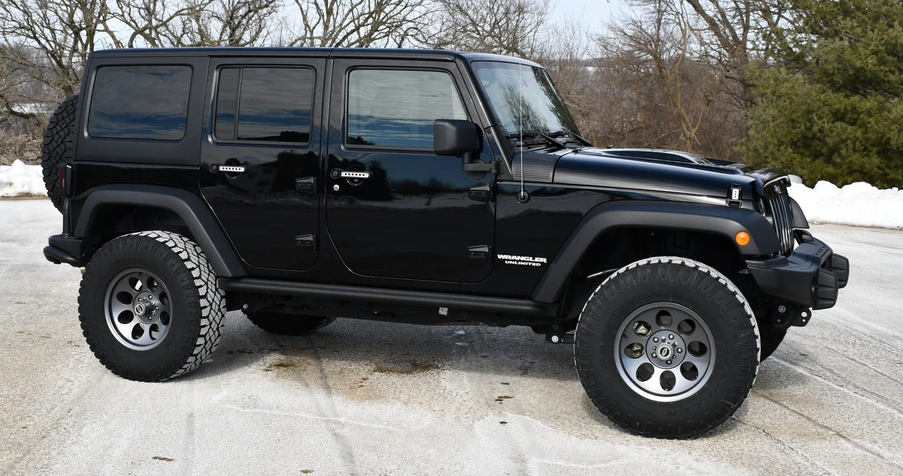 2012 Jeep JK Wrangler - Image 29 of 31