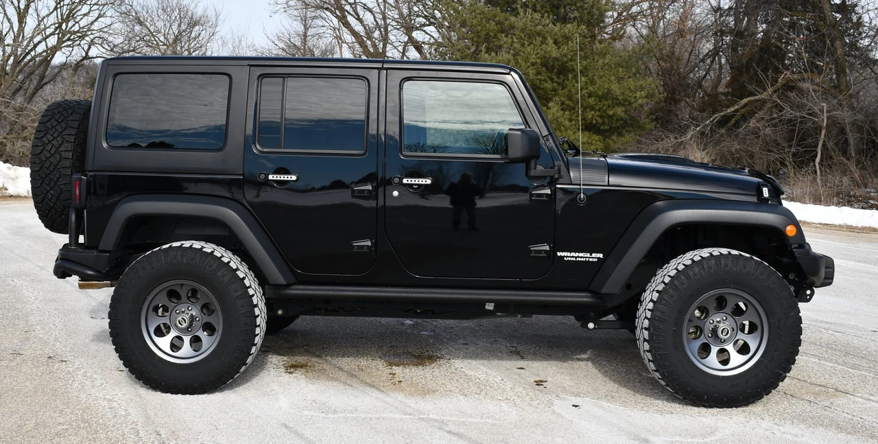 2012 Jeep JK Wrangler - Image 28 of 31