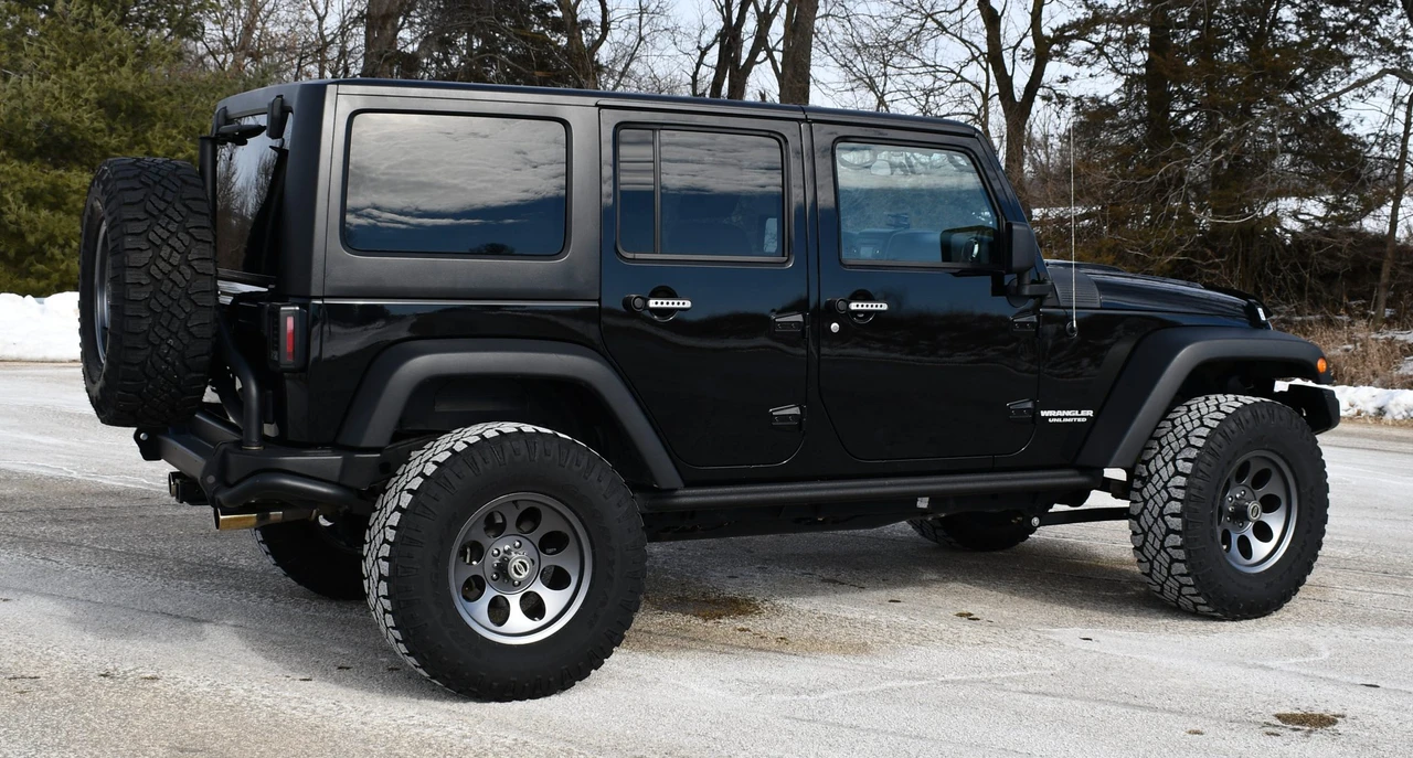 2012 Jeep JK Wrangler - Image 26 of 31