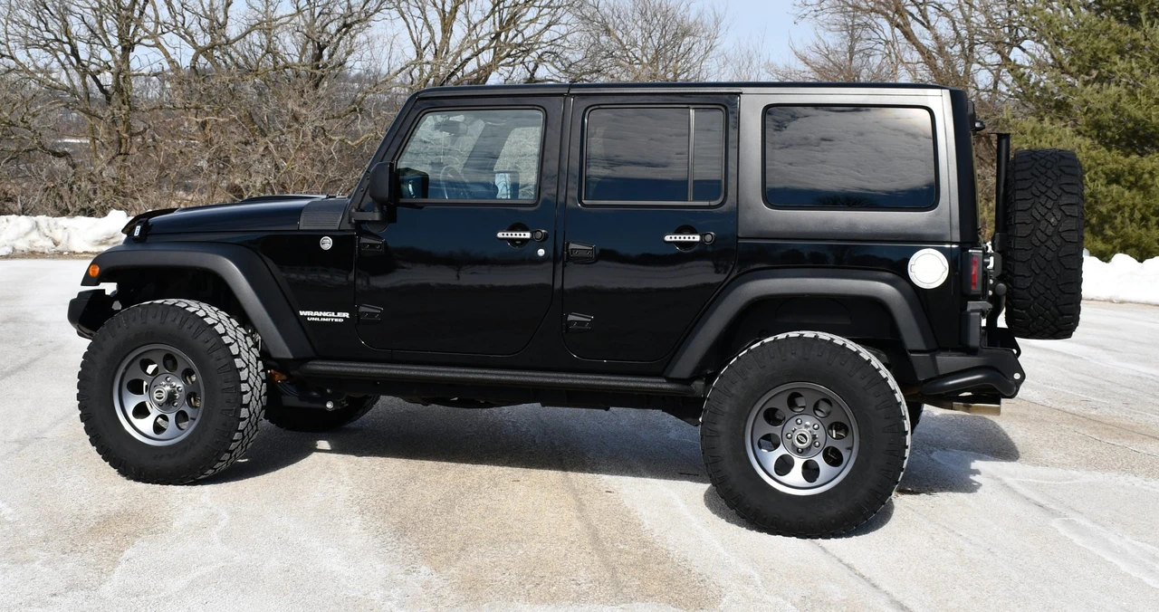 2012 Jeep JK Wrangler - Image 10 of 31