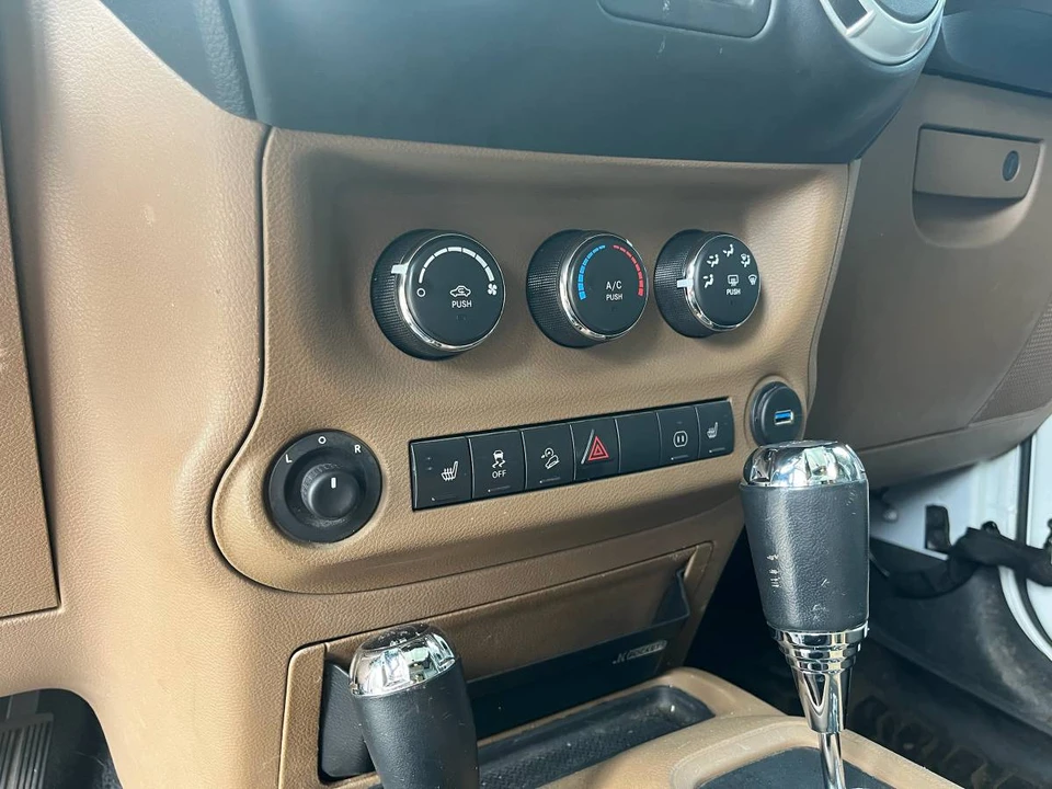 2012 Jeep JK Wrangler - Image 11 of 14