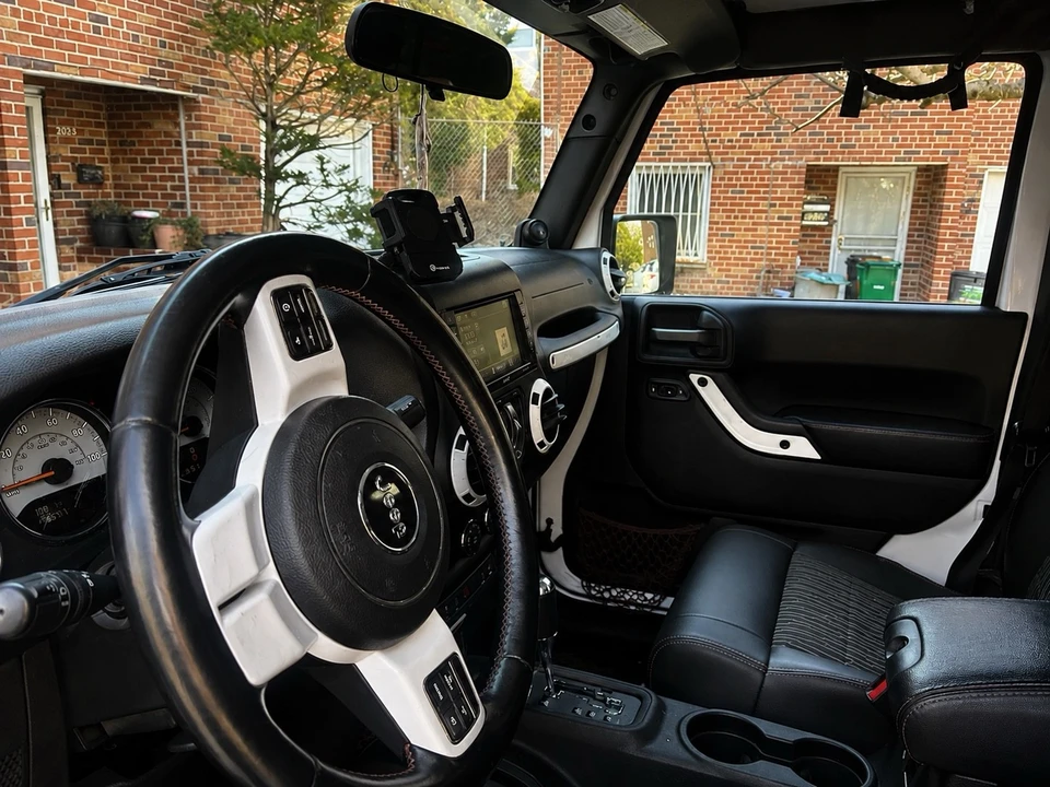 2012 Jeep JK Wrangler - Image 7 of 11