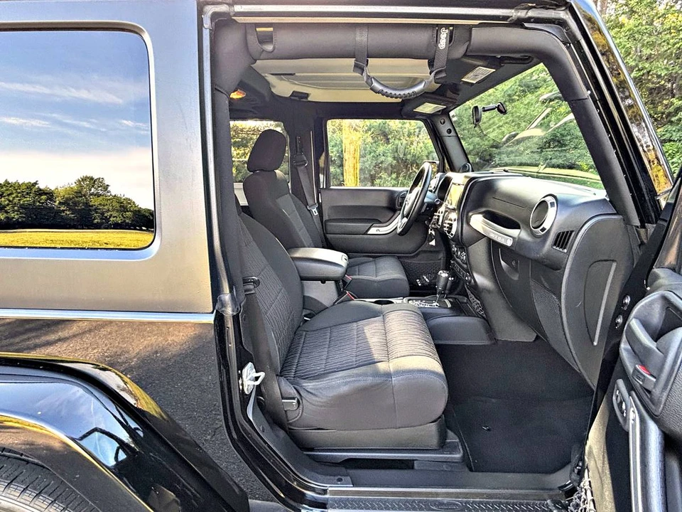 2012 Jeep JK Wrangler - Image 14 of 19