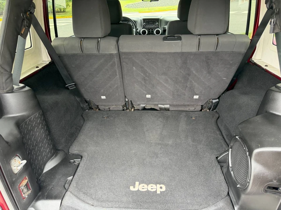 2012 Jeep JK Wrangler - Image 10 of 17