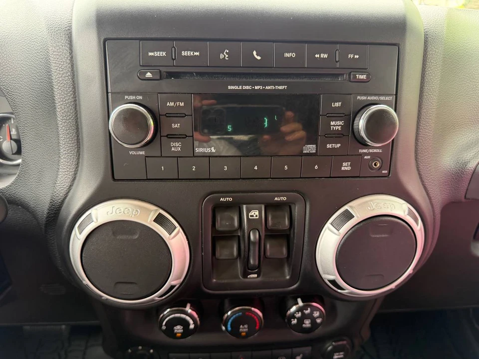 2012 Jeep JK Wrangler - Image 13 of 17