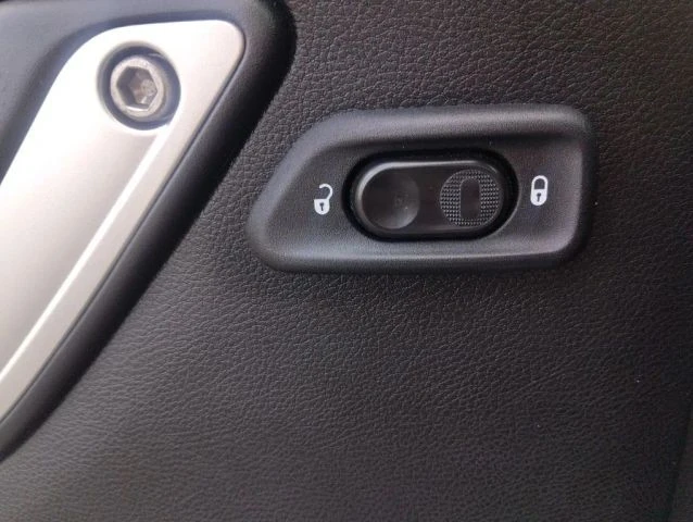 2012 Jeep JK Wrangler - Image 18 of 31