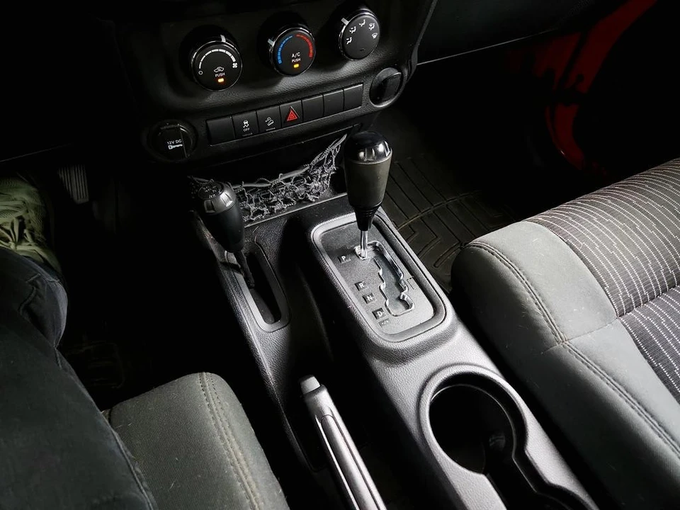 2012 Jeep JK Wrangler - Image 17 of 31