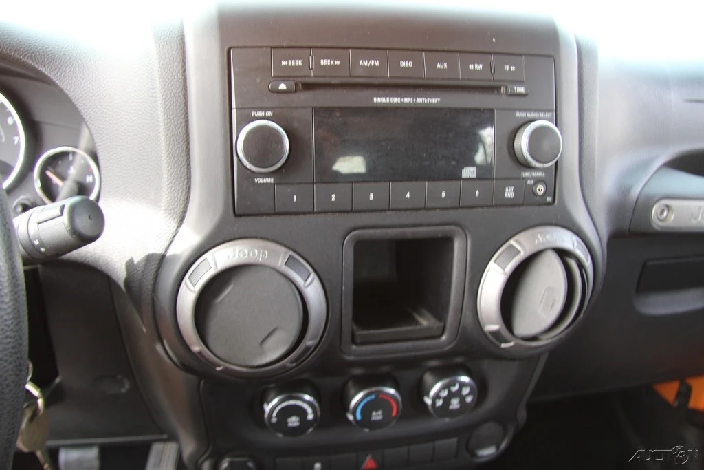 2012 Jeep JK Wrangler - Image 17 of 21