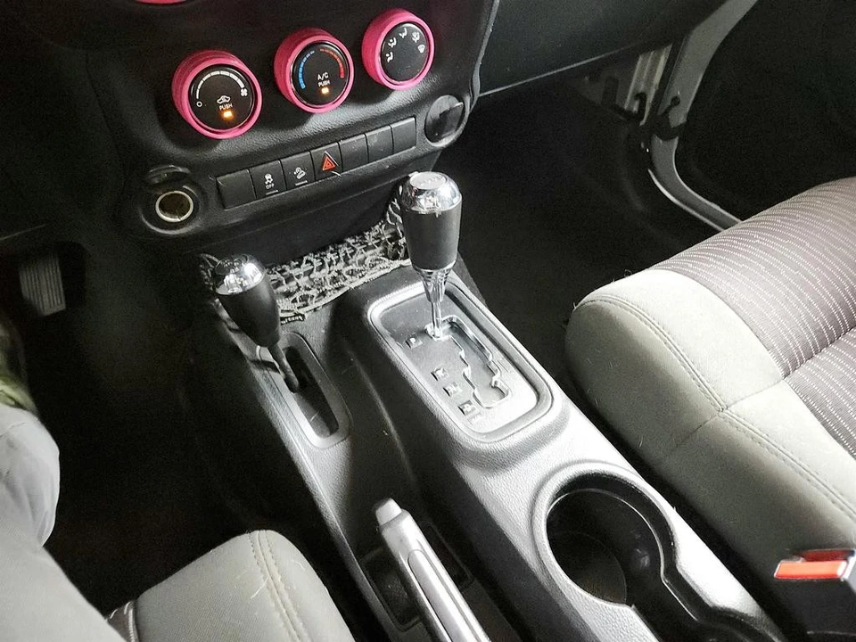 2012 Jeep JK Wrangler - Image 17 of 31