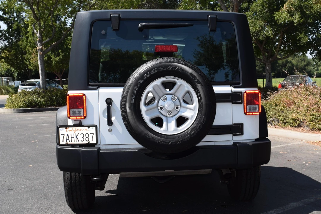 2012 Jeep JK Wrangler - Image 5 of 12
