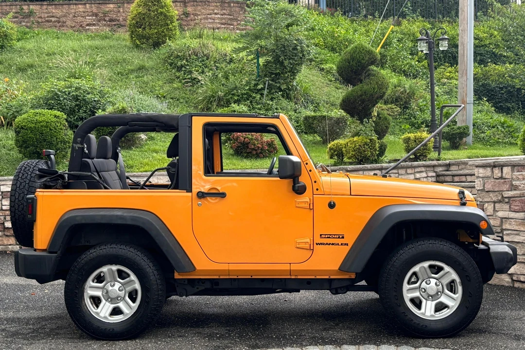 2012 Jeep JK Wrangler - Image 3 of 5
