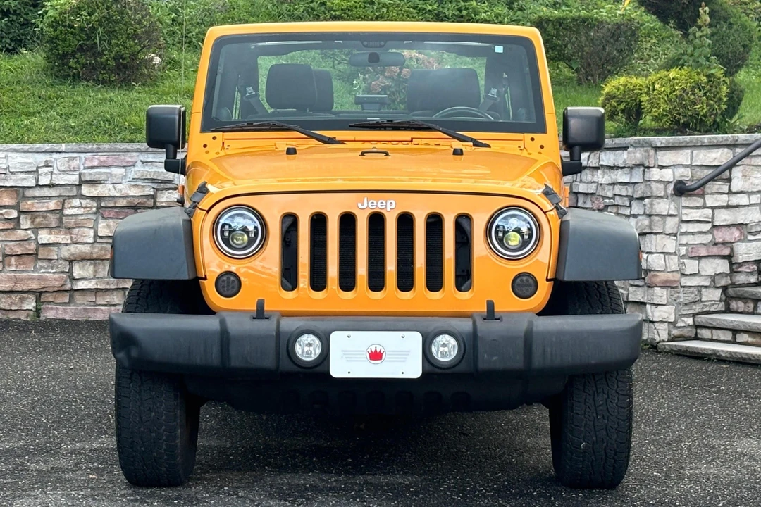 2012 Jeep JK Wrangler - Image 2 of 5